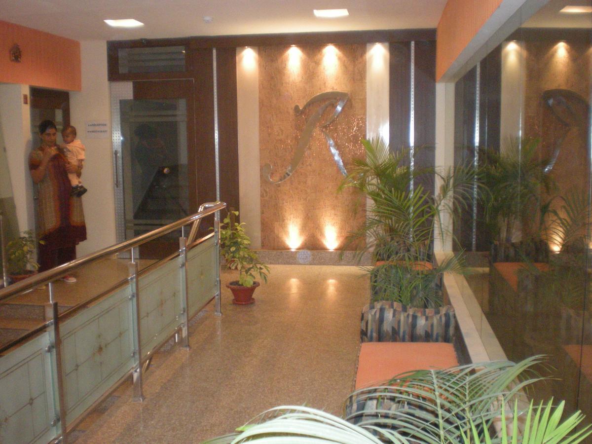 Hotel Rajawas Dibrugarh Luaran gambar